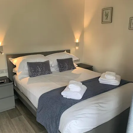 5 Sheraton Apartment Форт-Уильям Экстерьер фото